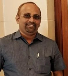`சட்டத்துக்கு விஜய் பதில் சொல்லியே ஆகணும்!' - `சர்கார்' புகையிலை பேனருக்கு எதிர்ப்பு