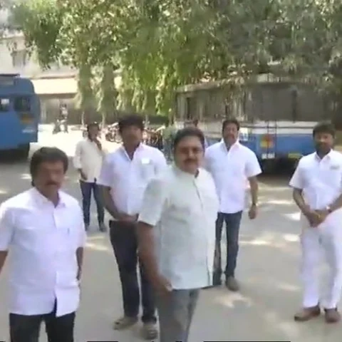 ``உள்ளாட்சித் தேர்தலிலும் குக்கர் சின்னம் கிடைக்கும்!'' - டி.டி.வி.தினகரன் நம்பிக்கை