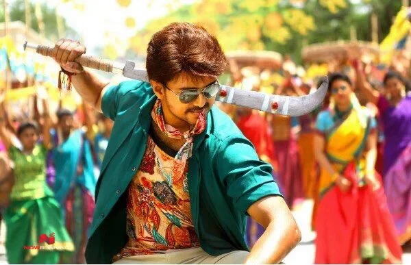 பைரவா 16 கோடி, ரெமோ 8 கோடி, கொடி 5 கோடி..! களை கட்டும் சாட்டிலைட் பிசினஸ்