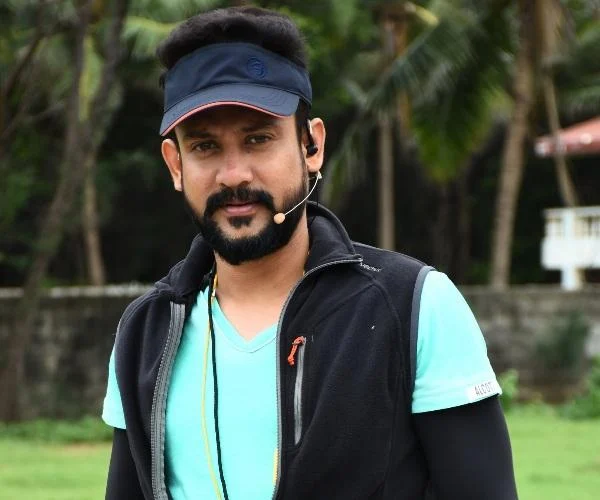 ``இதுவரை யாரும் செய்திராத புது முயற்சியாக இருக்கும்!'' - `பேட்ட ராப்' பற்றி தீபக்!
