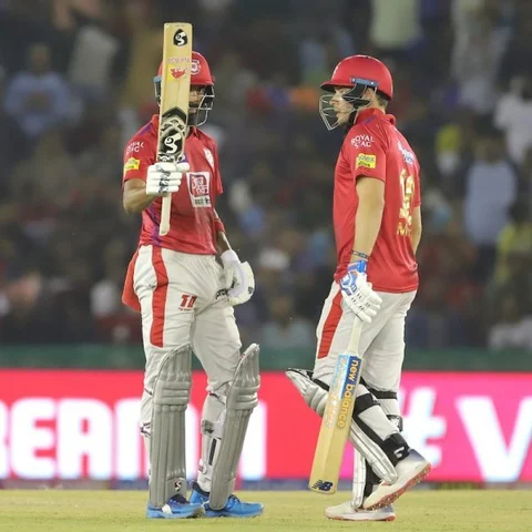 8 ஆண்டுகளில் முதல்முறை! - மொஹாலியில் மும்பையை வீழ்த்திய பஞ்சாப் #KXIPvMI