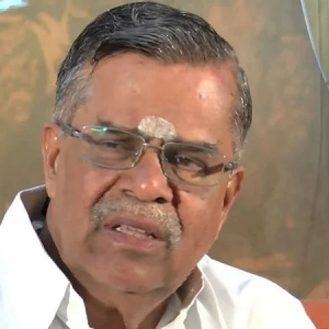 'அ.தி.மு.க பிரிந்ததுக்கும் இணைந்ததுக்கும் பா.ஜ.க காரணமல்ல' - இல.கணேசன்