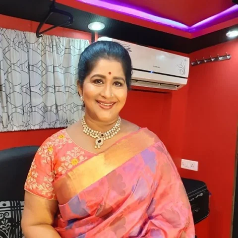 "வருத்தப்பட வைத்த சம்பவம் அது!" - 'நந்தினி' கடைசிநாள் ஷூட்டிங்கில் கண்கலங்கிய கவிதா