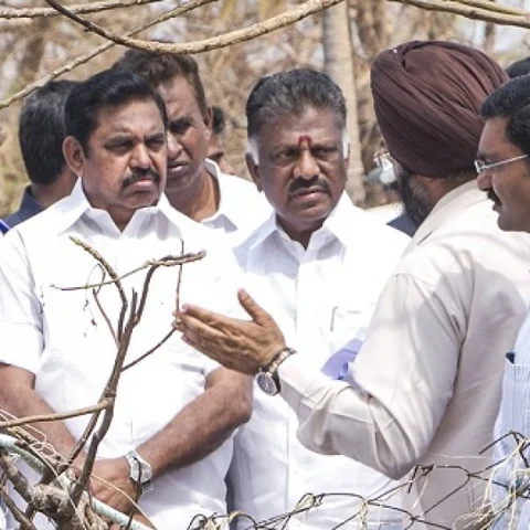 ``அவர்கள் வலியை உணர்ந்தீர்களா விவசாயி-மகனே?" - எடப்பாடி பழனிசாமிக்கு ஒரு கடிதம்