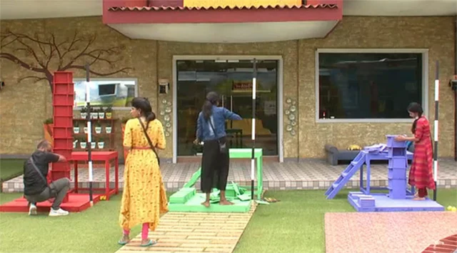 நான்தான் நம்பர் 1... ஒப்புக்கலைன்னா போங்க!' சொல்லியடித்த யாஷிகா #BiggBossTamil2