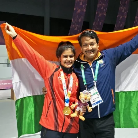 இளையோர் ஒலிம்பிக் போட்டி - துப்பாக்கி சுடுதலில் இந்தியாவுக்கு முதல் தங்கம்!