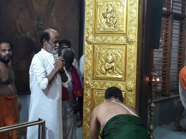 ராகவேந்திரா மடத்தில் நடிகர் ரஜினிகாந்த் தரிசனம்!