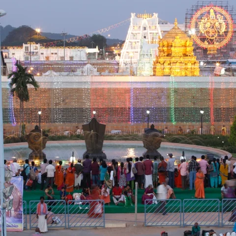 திருமலை-திருப்பதியில் என்னவெல்லாம் இலவசம்? தெரிந்து கொள்வோமா?!