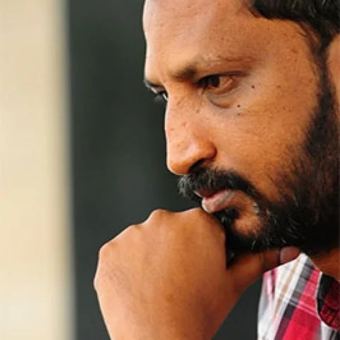 இன்னும் வாழ்வதை அறியாமல் இறந்து போனவன்! - நா.முத்துக்குமார் நினைவுதினக் கட்டுரை