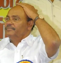 ''தலித்களே திட்டமிட்டு தங்களது வீடுகளை கொளுத்திக் கொண்டார்கள்'' - ராமதாஸ் அறிக்கை சொல்லும் ரகசியம்