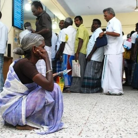 “பணமதிப்பிழப்பால் இவர்களுக்குத்தான் பயன்!” கொதிக்கும் வங்கிகள் சங்கம்