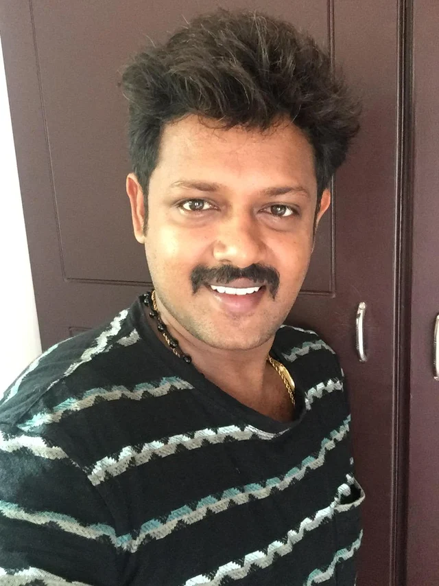 அங்காடித் தெரு மகேஷ்