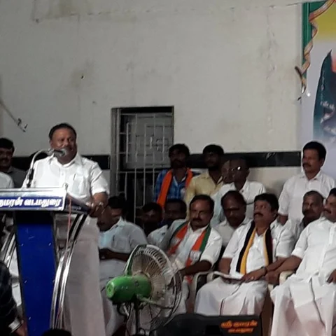 ``மோடியின் பேரன் ராகுல் காந்தி” - அமைச்சர் திண்டுக்கல் சீனிவாசனின் அடுத்த சர்ச்சை