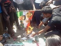 கோவையில் காங்கிரஸ் கொடிகளுக்கு தீ வைப்பு; 50 மாணவர்கள் கைது!