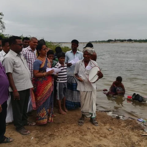காவிரி ஆற்றில் வெள்ளம்..! தஞ்சாவூரில் தண்டோரா மூலம் எச்சரிக்கைவிடுத்த மாவட்ட நிர்வாகம்