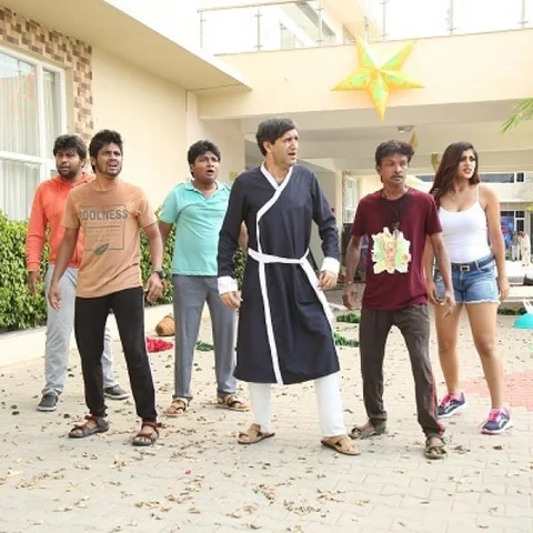 ``யோகி பாபுவுக்கு அடுத்து பிஸியா இருக்கிறது பிஜிலி ரமேஷ்தான்!’’ - ஓர் இயக்குநரின் ஸ்டேட்மென்ட்