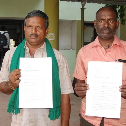 `திம்பம் மலைப்பாதையில் அதிக எடையோடு வாகனம் செல்லக்கூடாது' - கோரிக்கை வைக்கும் மக்கள்