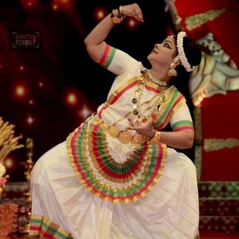 சென்னையில் திருவையாறு! - முதல் தடவை மோகினியாட்டம் ஆடியவரின் நெகிழ்ச்சி பின்னணி