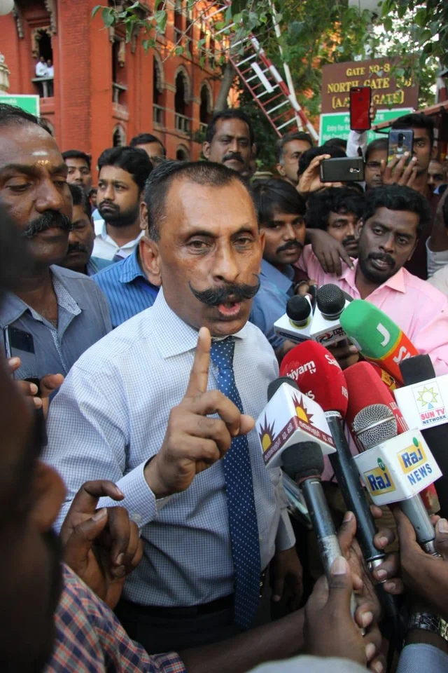 `அவர்கள் ஒரு எஃப்.ஐ.ஆர்-கூட போடவில்லை! - சர்ச்சைக்கு விளக்கமளித்த பொன்.மாணிக்கவேல்