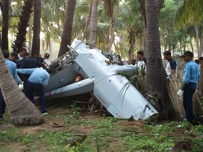 ராமநாதபுரம் அருகே ஆள் இல்லா உளவு விமானம் விபத்து!