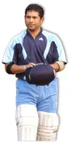 எனக்கு போட்டி நானேதான் !