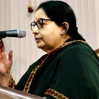 ஆர்.கே. நகர் தொகுதி மக்கள் குறைகளைத் தெரிவிக்க தனி அலுவலர்:முதல்வர் ஜெ.நியமனம்!