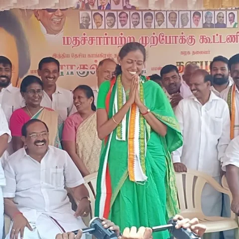 ``ஜோதிமணி கிட்ட ஒரு வாக்குறுதியை வாங்கிக்குங்க!' - கரூர் தேர்தல் பிரசாரத்தில் கே.எஸ் அழகிரி