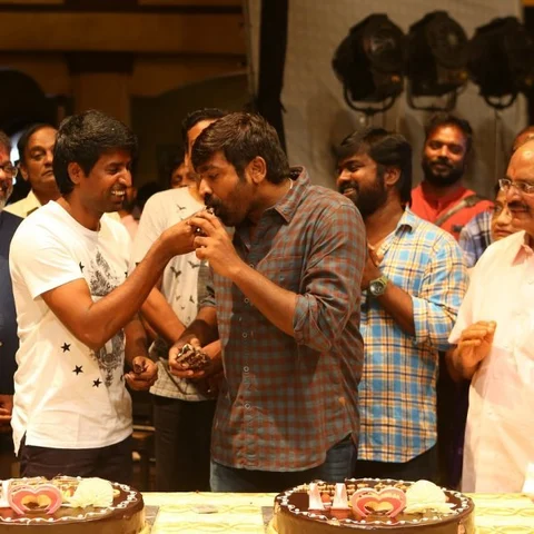 ஆரம்பமானது விஜய் சேதுபதி - விஜய் சந்தர் படத்தின் படப்பிடிப்பு!