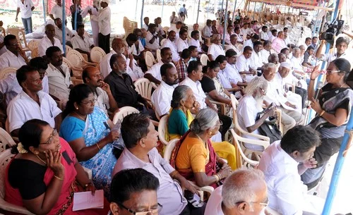 ஸ்டெர்லைட் ஆலையை மூடக் கோரி உண்ணாவிரதம் (படங்கள்)