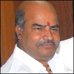 சமச்சீர் கல்வியை அமல்படுத்துக: தங்கபாலு, ராம்தாஸ்