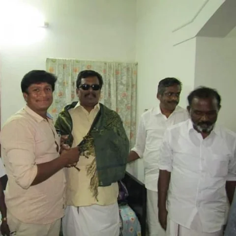 `குக்கர் சின்னம் கிடைக்கும்; தேர்தலில் வெற்றி பெறுவோம்!'- தங்க தமிழ்ச்செல்வன்