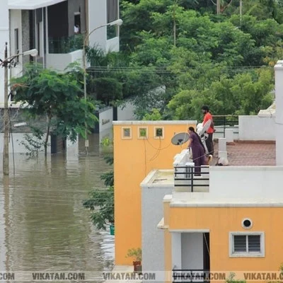 மழையில் மிதக்கும் வீடுகள்..! ரியல் எஸ்டேட் நிலவரம் என்ன?