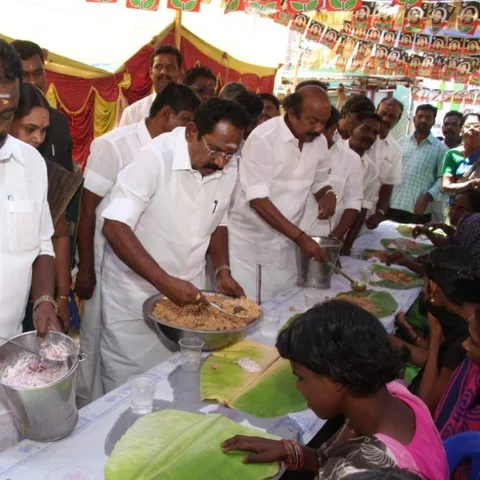 `உண்மையை உடைத்துவிட்டார் பிரேமலதா!'- ஸ்டாலினை விமர்சித்த செல்லூர் ராஜூ