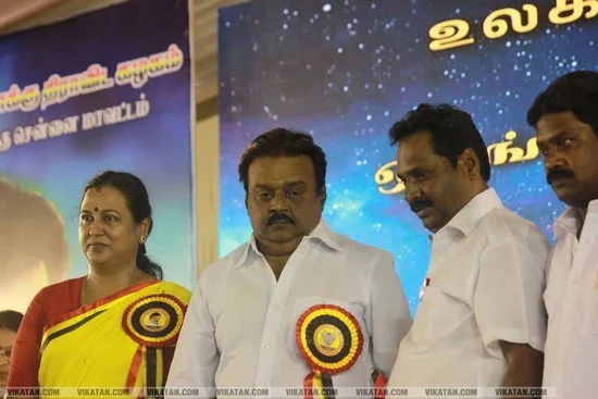 தனித்து போட்டியா? தனி அணியா? என்ன செய்யப்போகிறார் விஜயகாந்த்!