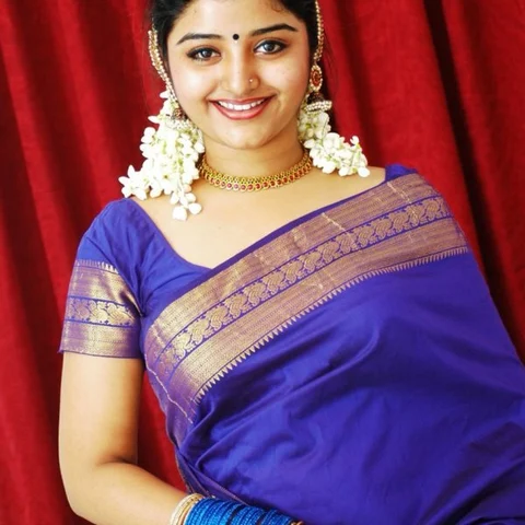 `` `அர்ச்சனை எடப்பாடி பழனிசாமி அய்யா பேருக்கு'னு சொல்றப்போ, எனக்கே ஒருமாதிரிதான் இருந்தது!" - `தாமரை' மகாலக்ஷ்மி #VikatanExclusive