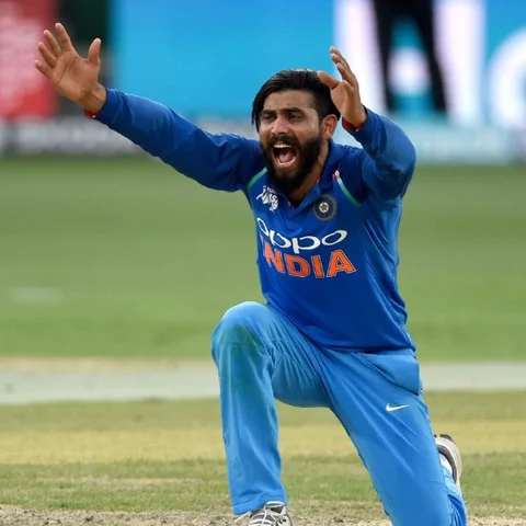 `ஜடேஜாவின் அசத்தல் கம்பேக்!’ - 173 ரன்களில் ஆட்டமிழந்த வங்கதேசம் #IndvsBan