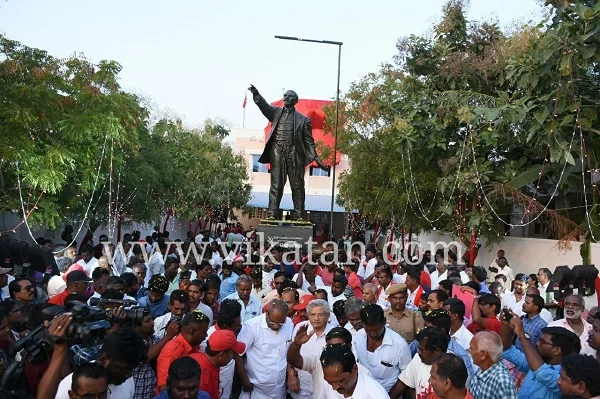 `மத்தியில் ஆளும் ஊழல் ஆட்சி அகற்றப்பட வேண்டும்!’ - நெல்லையில் சீதாராம் யெச்சூரி பேச்சு