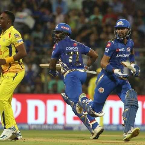 நங்கூரமிட்ட சூர்யகுமார்; அதிரடி காட்டிய பொல்லார்ட், ஹர்திக் - சென்னை அணிக்கு 171 ரன்கள் இலக்கு! #MIvCSK