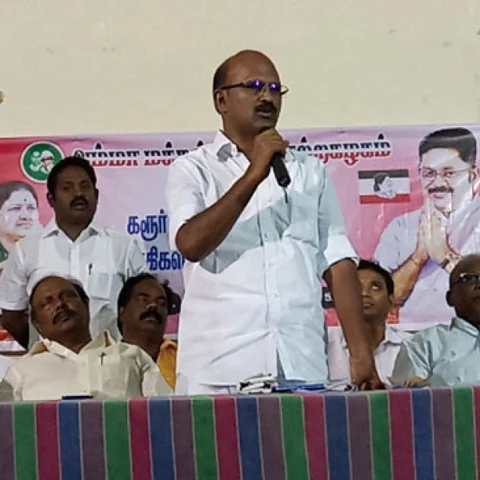 ``டி.டி.வி.தினகரன் நம்மை கைவிடமாட்டார்!’’ - அ.ம.மு.க நிர்வாகிகளை சமாதானம் செய்த முன்னாள் அமைச்சர்