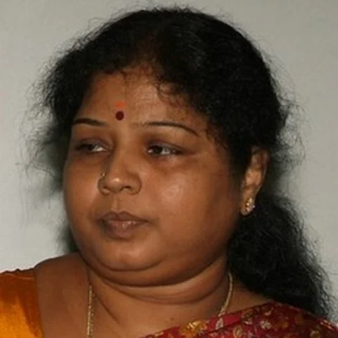 பரோலில் வருகிறார் இளவரசி?! - நெருங்கும் தீர்ப்பு; சசிகலா சீக்ரெட் பிளான்