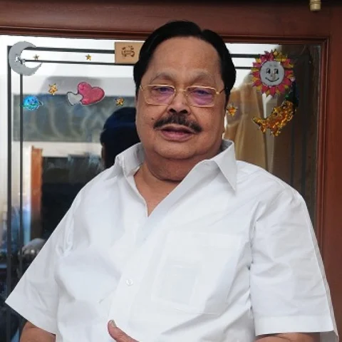 ``கர்னாடக இசையைக் கேட்டால் மனம் லேசாகிவிடும்’’ - துரைமுருகன்! #LetsRelieveStress