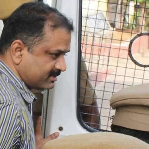 ``சிறை விதிகளின்படி பேரறிவாளன் விடுதலை பெற வேண்டியவர்!"