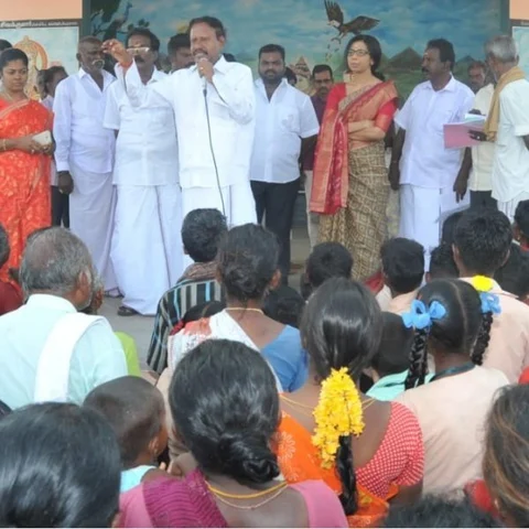 ``கூட்டணிப் பேச்சுவார்த்தை குறித்து பேசியது அநாகரிகமான செயல்” - துரைமுருகனை விமர்சித்த தம்பிதுரை