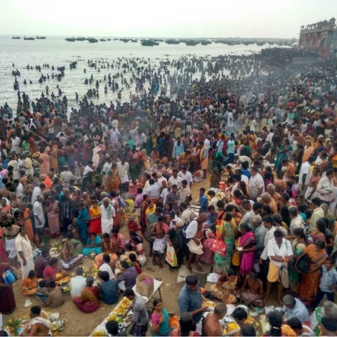 இன்று கார்த்திகை அமாவாசை : முன்னோர்களை வழிபட சிறந்த நாள்!