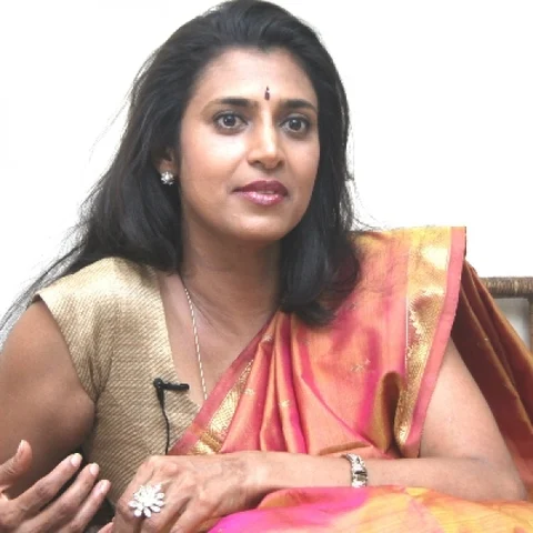 ’என்னைப் படுக்கைக்கு அழைத்த பணக்காரர்கள்!’ - விளாசும் நடிகை கஸ்தூரி #VikatanExclusive