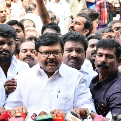 வைகைச்செல்வன்