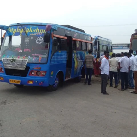 ஒரே நாளில் 18 திருமண நிகழ்ச்சிகள்... -ரிலாக்ஸாக சென்னை கிளம்பிய செந்தில்பாலாஜி
