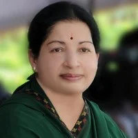 ஜெயலலிதாவை பார்க்க அமைச்சர்கள், எம்.பி., எம்.எல்.ஏ.க்கள் பெங்களூரில் திரண்டனர்!