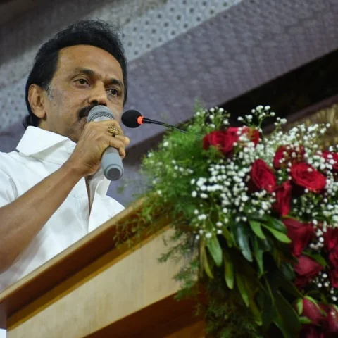 பணக்கார வீட்டு திருமணங்களில் கலந்துகொள்ள மட்டும் நேரம் இருக்கிறதா? - திருச்சியில் ஸ்டாலின் விளாசல்