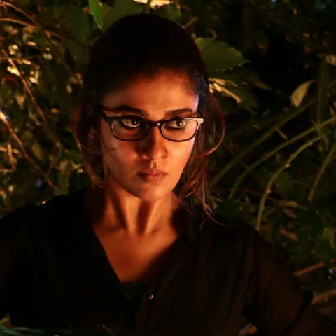 “பேயைப் பார்த்து சிரிக்கிறவங்க, ‘நயன்தாரா’வைப் பார்த்து பயப்படுவாங்க..!” - ‘டோரா’ ஸ்பெஷல் #VikatanExclusive